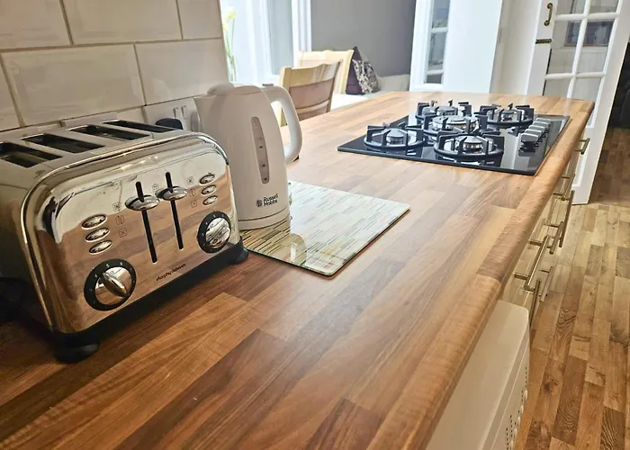 Casa vacanze Spacious 5-bed In Vibrant Easton - Sleeps 11- Ideal For Contractors And Work Bristol