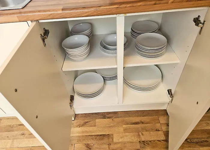 Spacious 5-bed In Vibrant Easton - Sleeps 11- Ideal For Contractors And Work